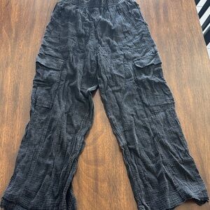 Women’s  Black Cargo Pants